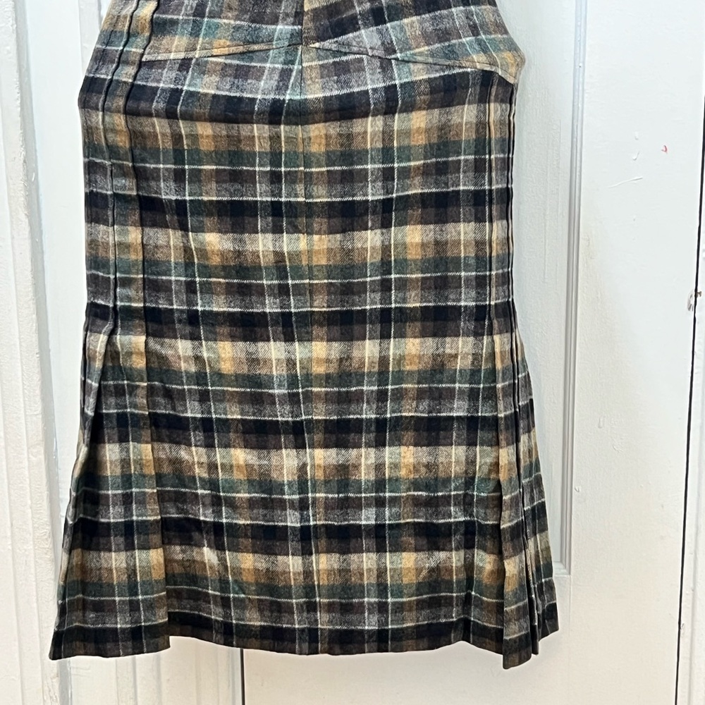 Diane Von Furstenberg Plaid A-Line Skirt in Black and Tan